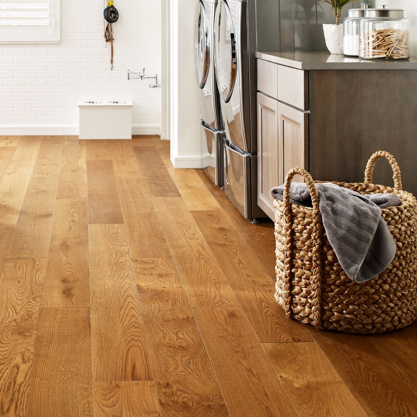 Laundry room with wood-look luxury vinyl flooring from 180 Degree Floors in the Nashville, TN area