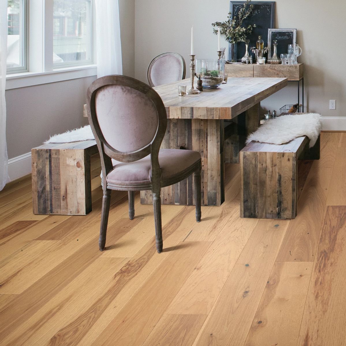 Dining room with hardwood flooring from 180 Degree Floors in the Nashville, TN area